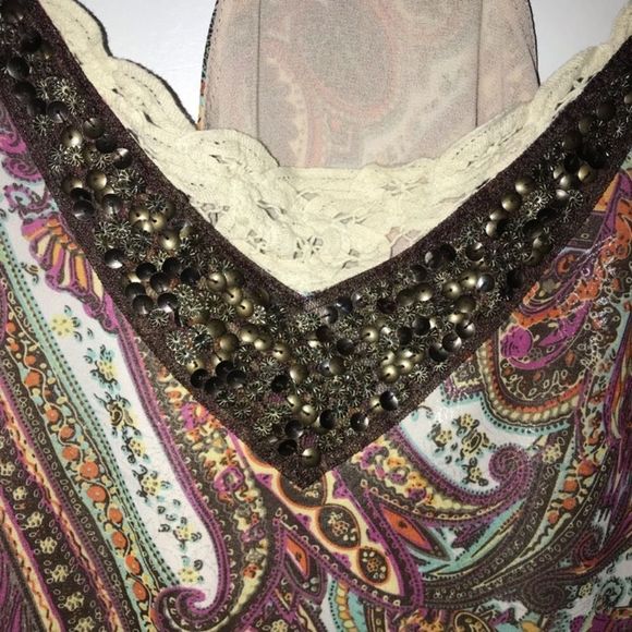 Gimmicks by BKE Paisley Studded Tank Top Medium M - Picture 3 of 11